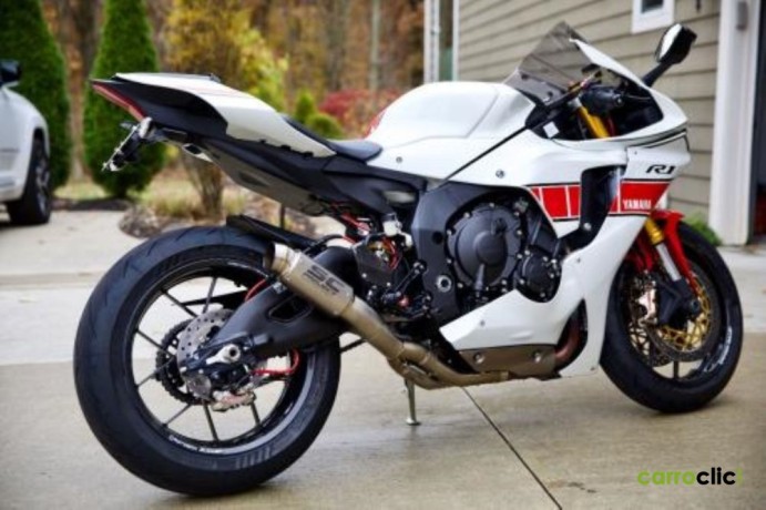 moto-yamaha-big-1