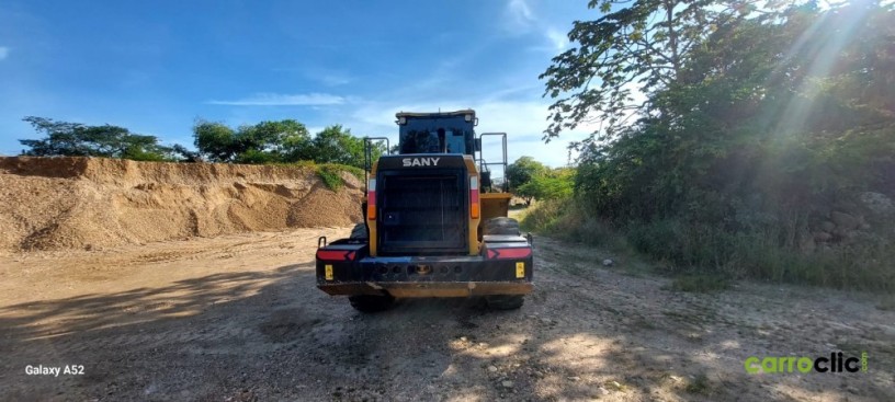se-vende-cargador-sany-big-2